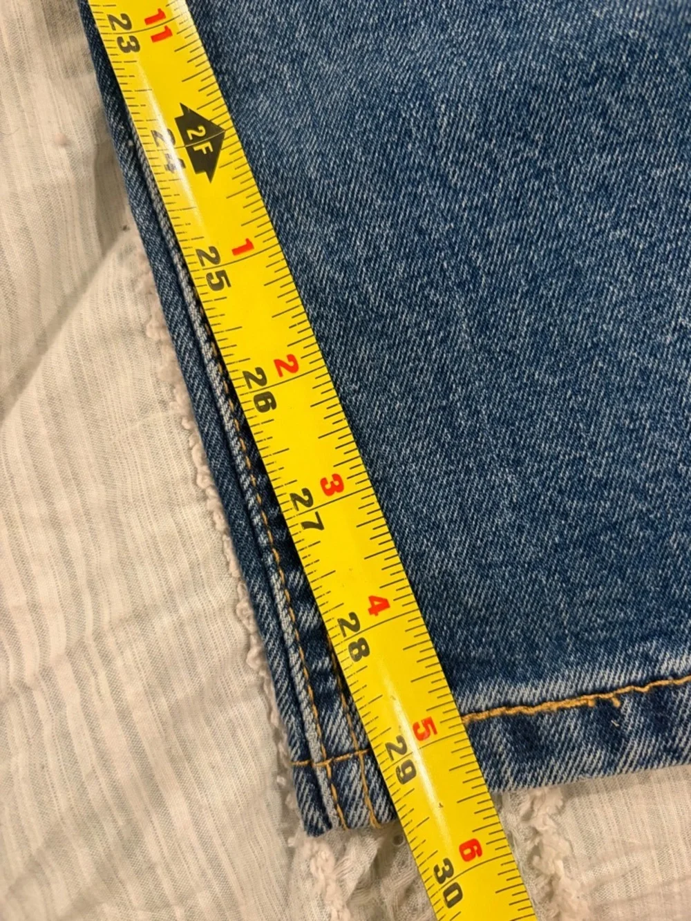 Levi’s 541 Athletic Fit Jeans Mens 40x30 Medium Wash Straight Leg Denim EUC
